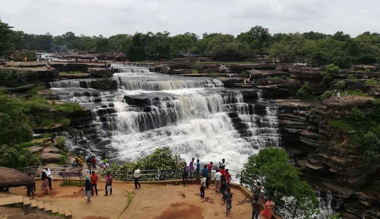 Rajdari Waterfall, Chandauli, Uttar Pradesh - Vushii.com Rajdari Waterfall, Chandauli, Uttar Pradesh - Vushii.com